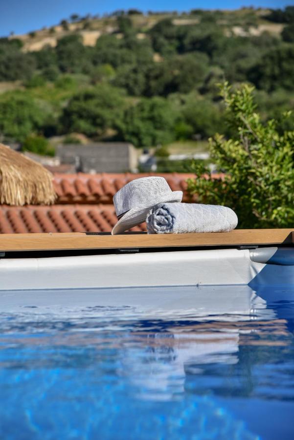 Agia Varvara  Island Oasis Poolside Paradise In Crete מראה חיצוני תמונה